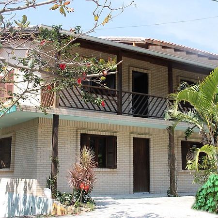 فندق Residencial Aracua بومبينهاس المظهر الخارجي الصورة