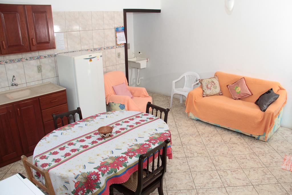 فندق Residencial Aracua بومبينهاس الغرفة الصورة